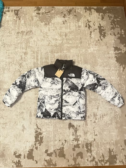 ——REDUCERE—— Geaca The North Face Marime M,L