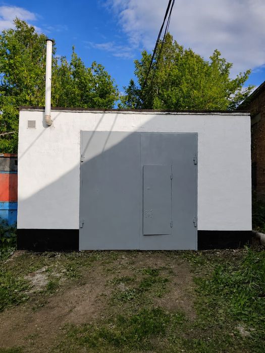 Продам гараж 30м²