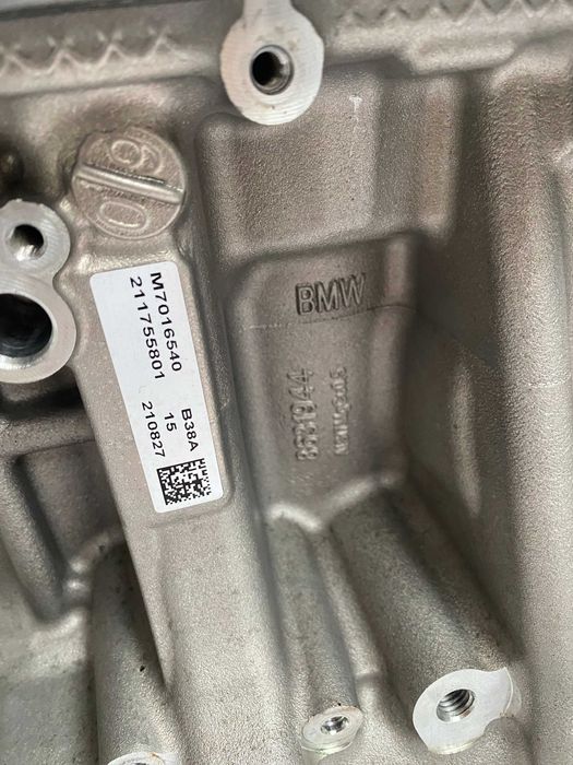 Motor complet fara anexe pentru Bmw Seria 1 Cod motor B38A15 1.5 benzi