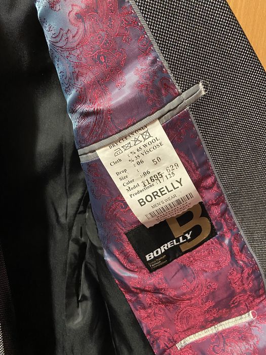 Продам мужской  костюм