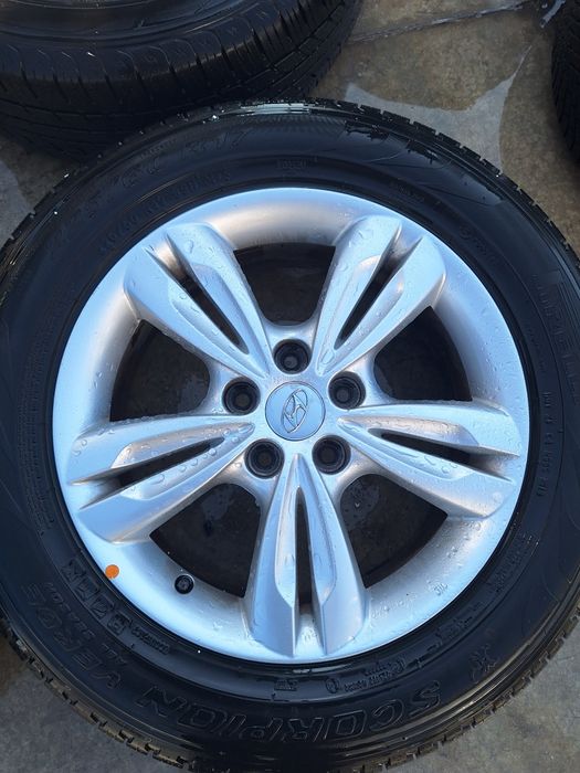 4бр. Джанти с гуми 17 цола 5x114.3 IX35 / Хюндай ИХ35 2014г.