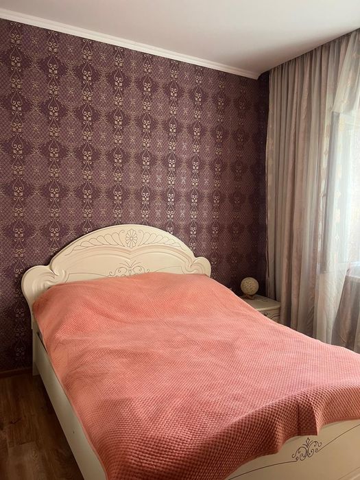 4-комн. квартира 86 м² с мебелью и подвалом по ул. Мангельдина