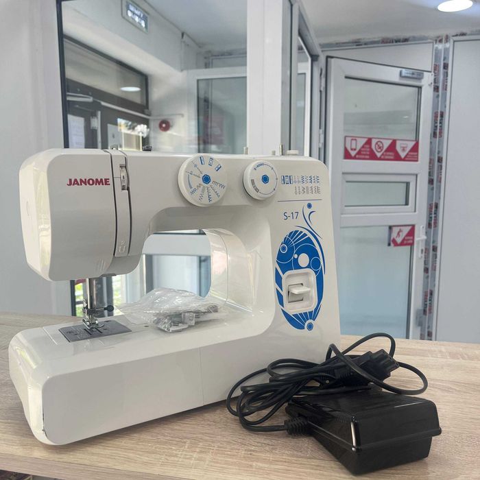 C32/ Швейная машина JANOME S-17 /sk157655