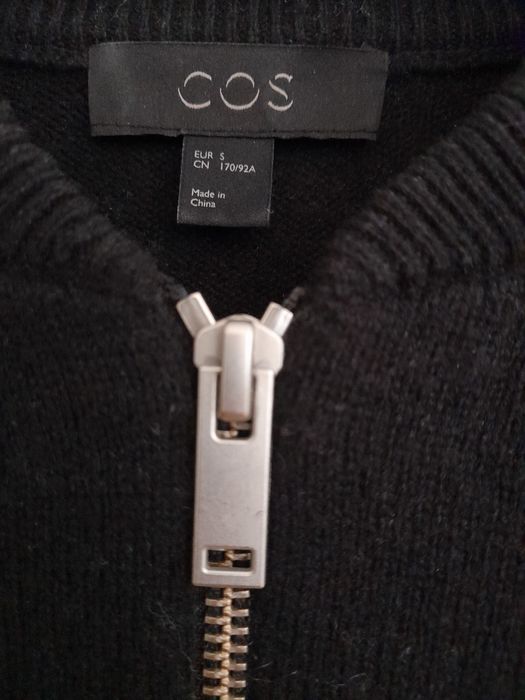 Cardigan COS, lână 100%,nr.36-38, 140 lei