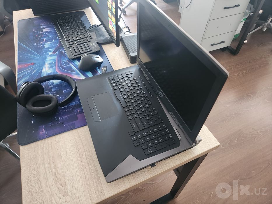 Asus rog Chimera G703