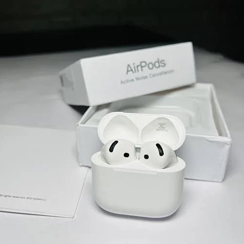 AirPods 4 • Максимальный комфорт и идеальный звук