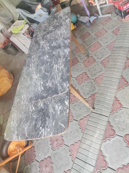 Продам стол раздвижной