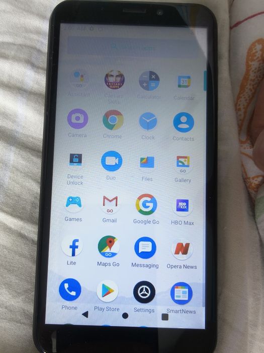 Продавам Андроид смарт телефон кодиран за Америка