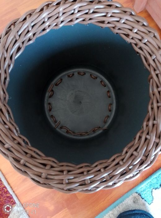Coș din ratan pentru flori