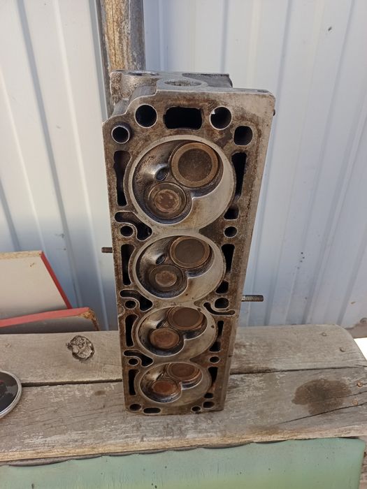 Распредвал на Опель