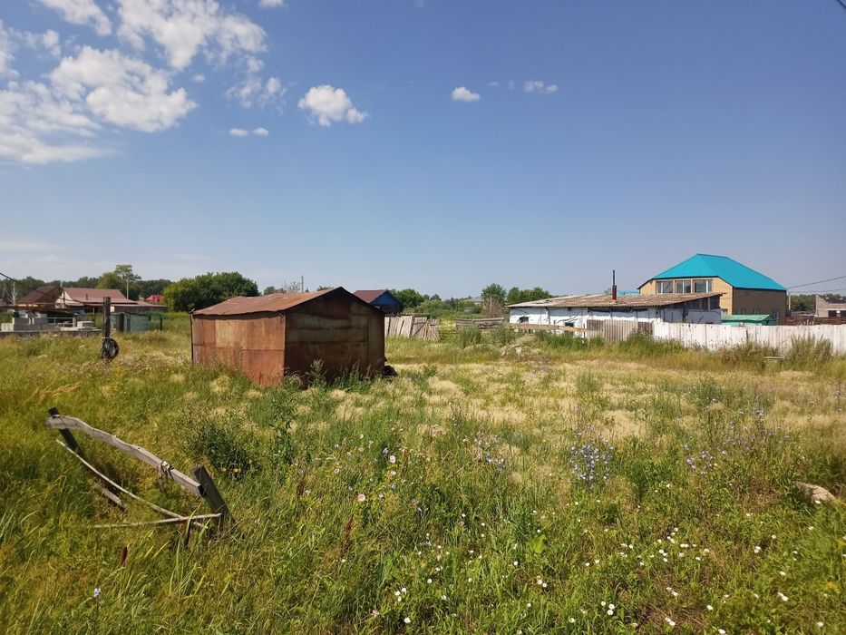 Продам участок в белом