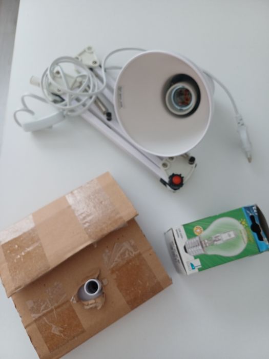 Лампа настольная