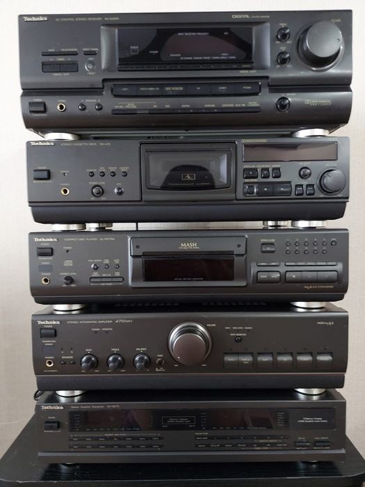 Легендарный музыкальный центр Technics