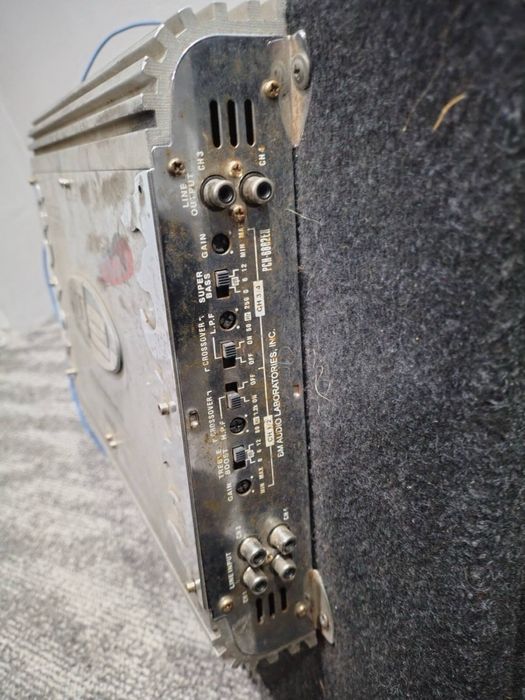 Бас каса с усилвател 12ка Pioneer