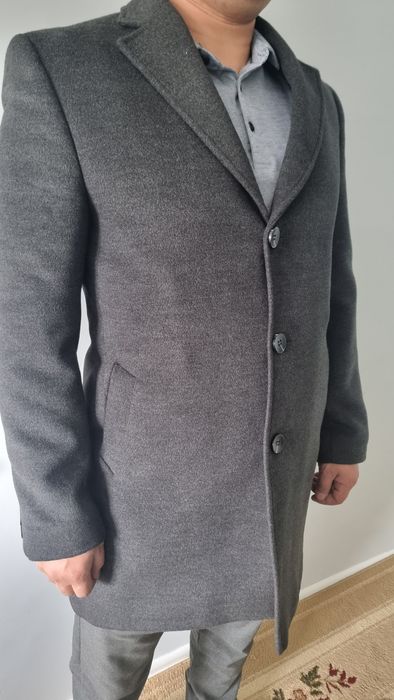 Пальто шерстяное