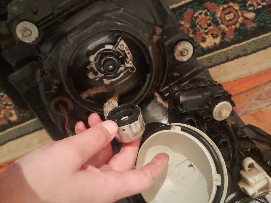 Фары Land cryiser200 б/у