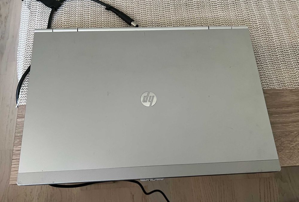 Laptop HP EliteBook 8470p i5-3320M – fără HDD, RAM, baterie