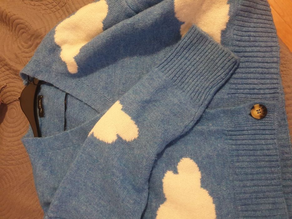 Cardigan cu norisori
