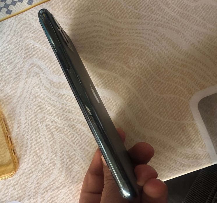 iPhone 11 Pro – 64GB