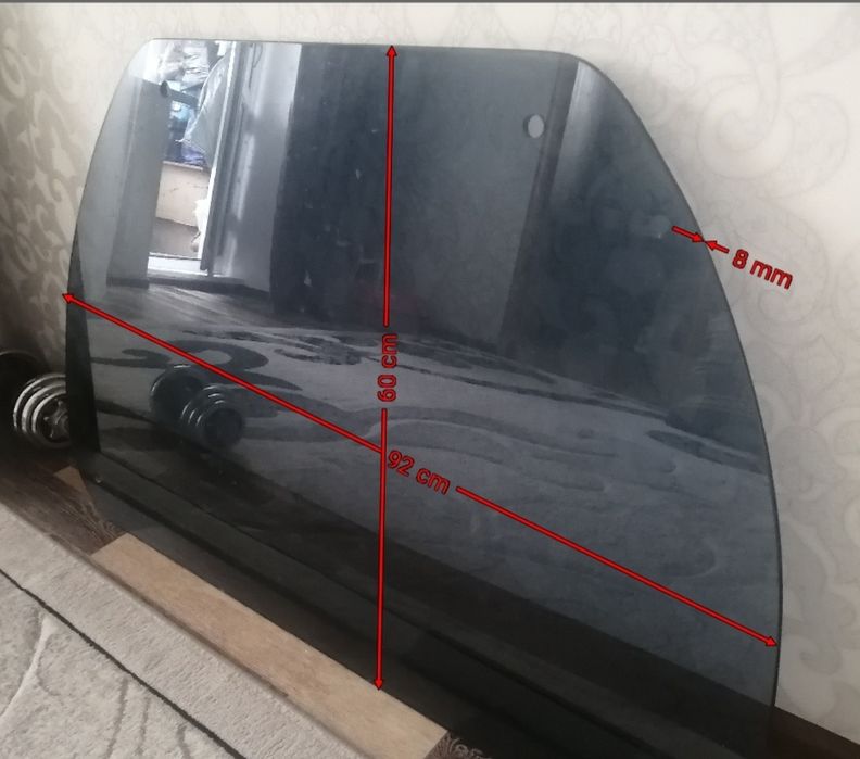 Стекло толстое чёрный