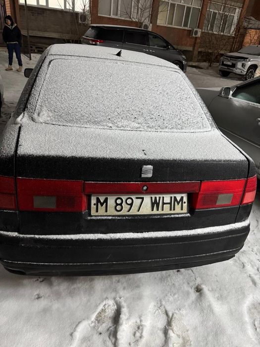 Продам машину срочно