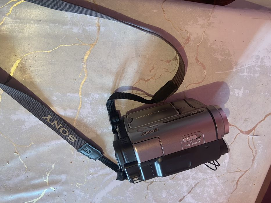 Видеокамера SONY Digital 8