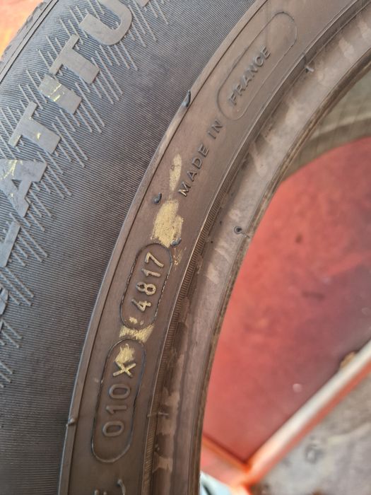 2 Anvelope Michelin 235 55 R19 de vara