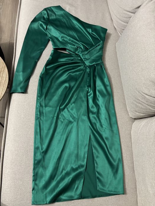 Rochie eleganta de Revelion