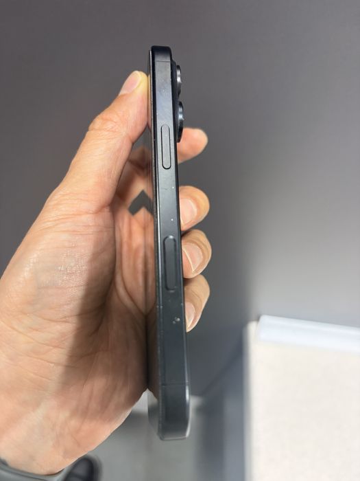 Iphone 16 Pro (256GB)