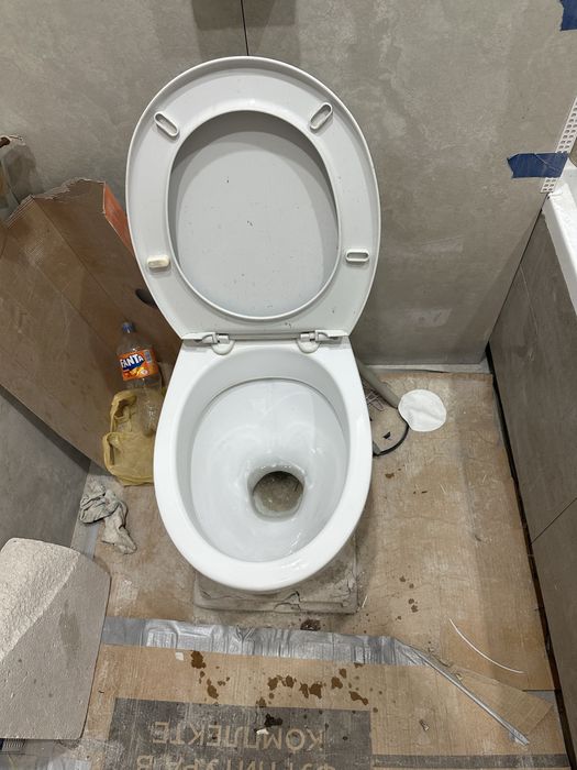 Продам унитас б.у