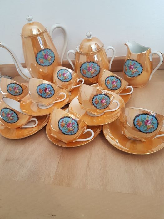 Serviciu cafea portelan LIMOGES/8 persoane și miniaturi Limoges