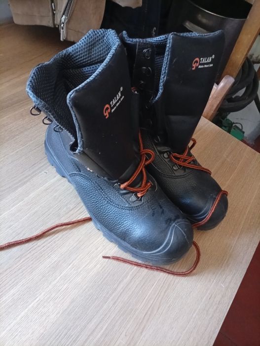 Продам сапоги рабочие