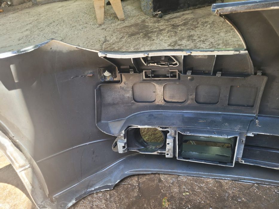 Бампер передний на BMW E 60