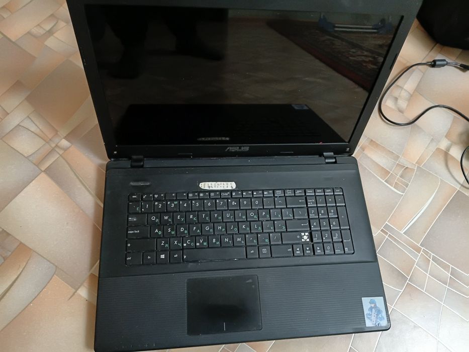 Продам ноутбук ASUS