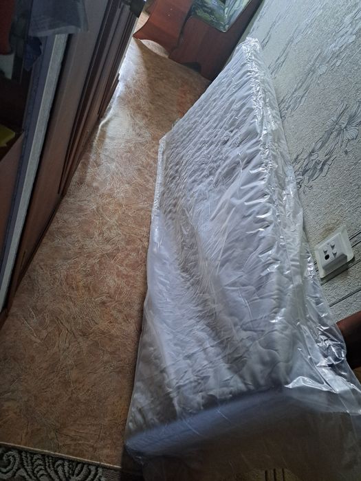 Продам матрац новый