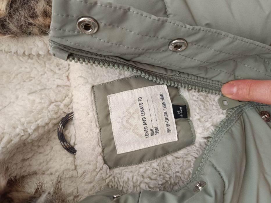 Geacă C&A mărimea 92 (86)