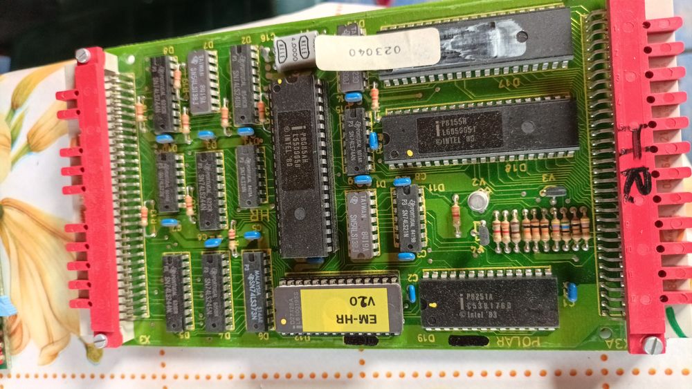 Carduri electronice ghilotina Polar. Executam și reparatii !