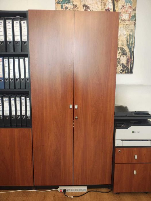 Vindem Mobilier birou