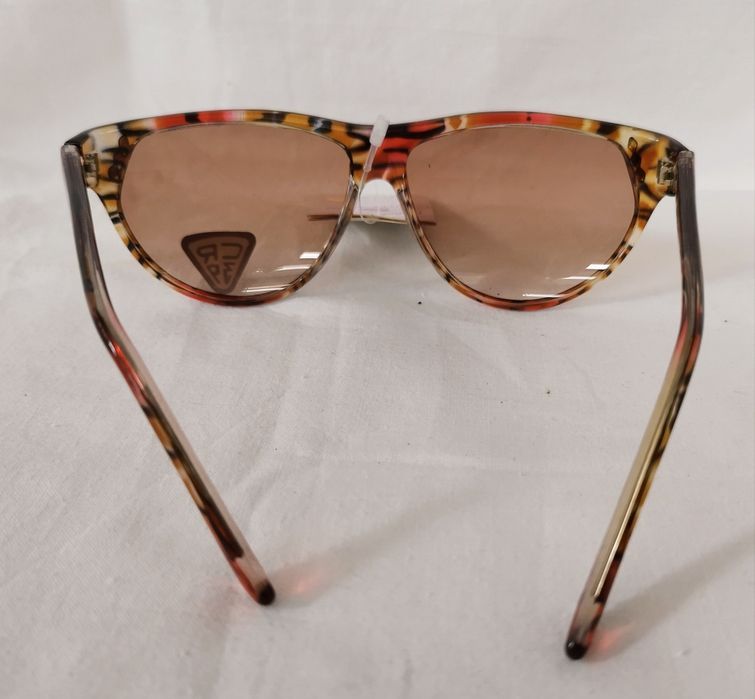 Pereche ochelari de soare pentru doamne, Foster Grant, protectie UV400