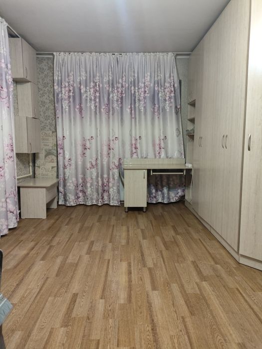 Сдам 1,5 на длительный срок