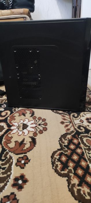 Продавам четириядрен комплект на s.775 с intel Q9550