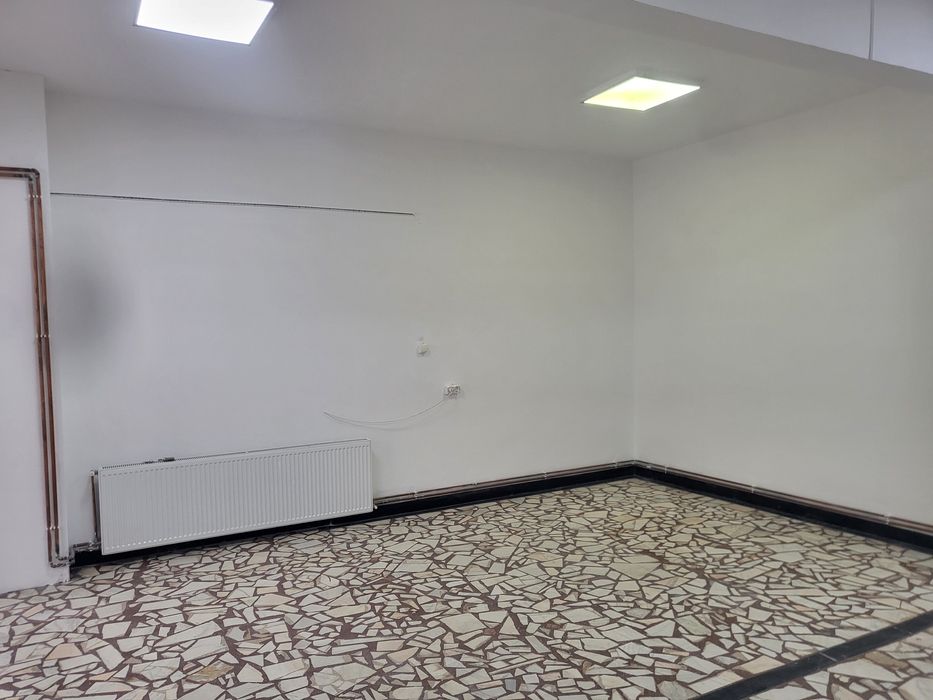 Spatiu de inchiriat pe strada Victoriei nr 96(RFN),parter