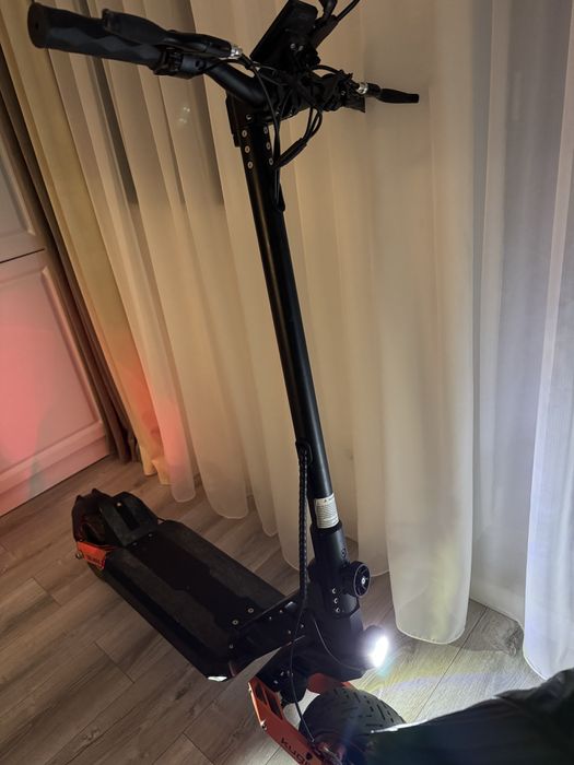 Vând trotinetă electrică Kugo G2 Max