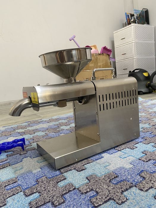 машинка для прессирование масла