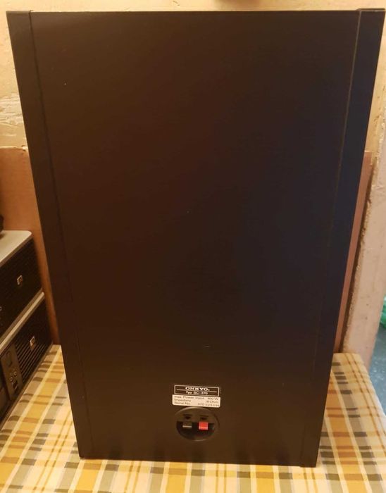 Boxe Sony, Denon, Onkyo - Bass reflex si compresie