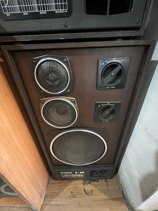 Продам колонки s-90