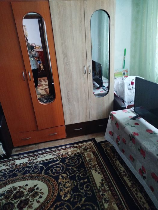 Inchiriez apartament 2 camere Gavana ,etaj 2