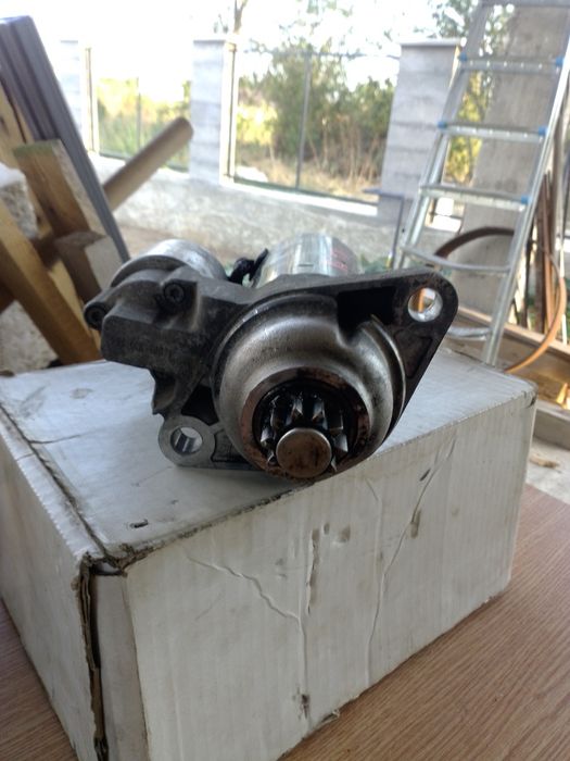 Vînd electromotor polo Skoda Seat motor 14 tdi