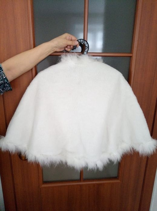 Манто свадебное. Б/У 8000тг. Торг.