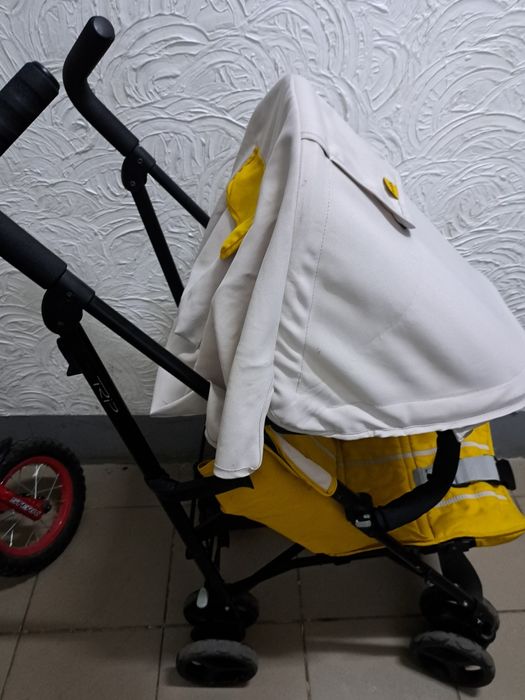 Детская коляска.